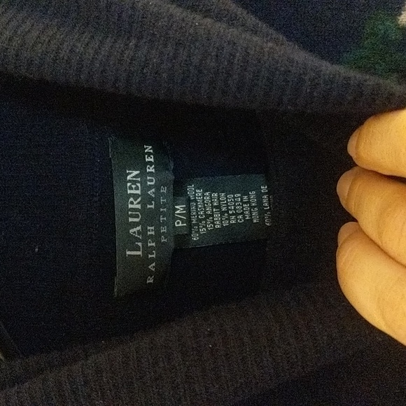 Lauren Ralph Lauren sweater - Picture 2 of 5